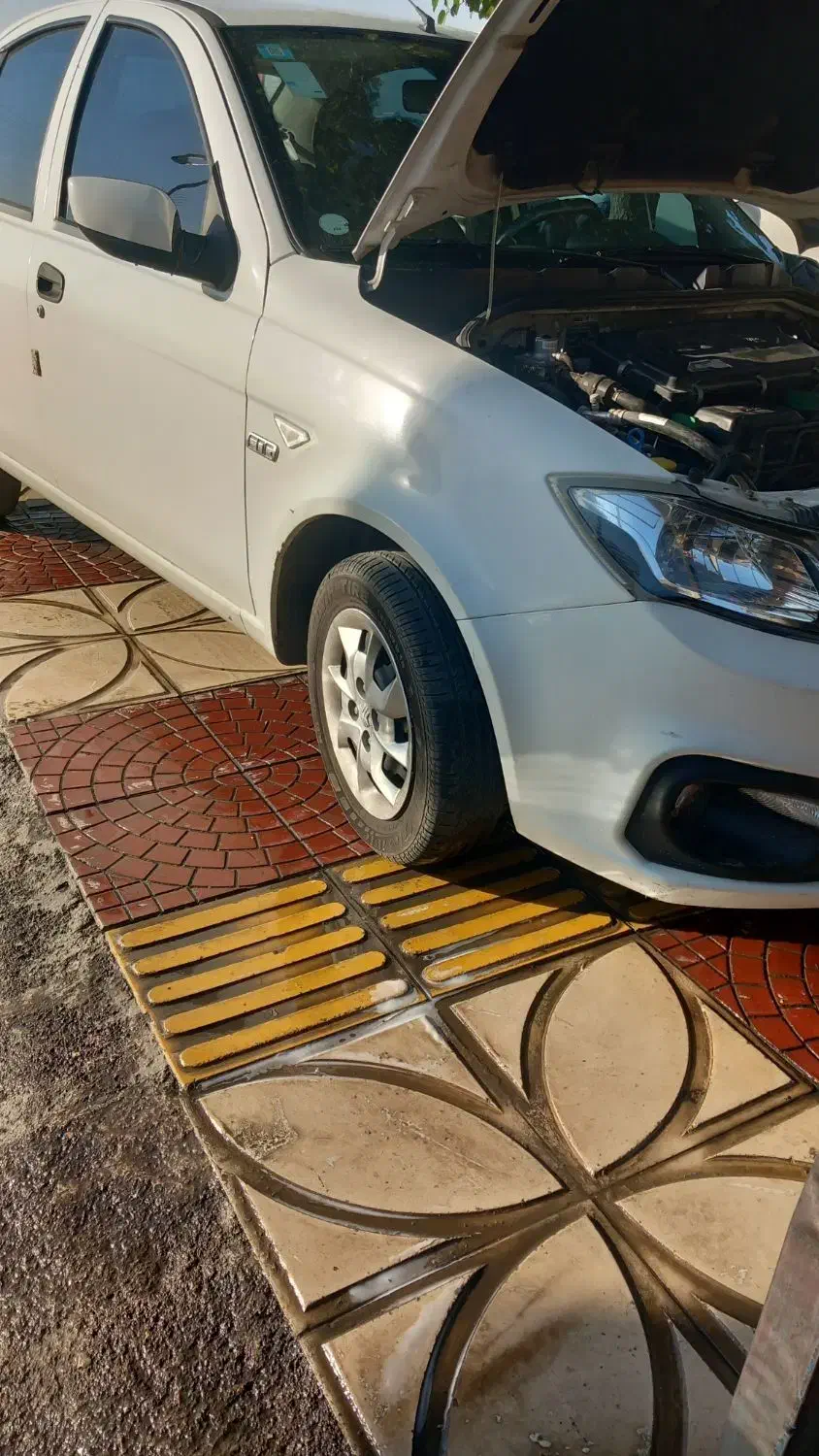 ساینا۱۴۰۲دوگانه فابریک بیرنگ شاسی پلمپ|خودرو سواری و وانت|گنبد کاووس, |دیوار