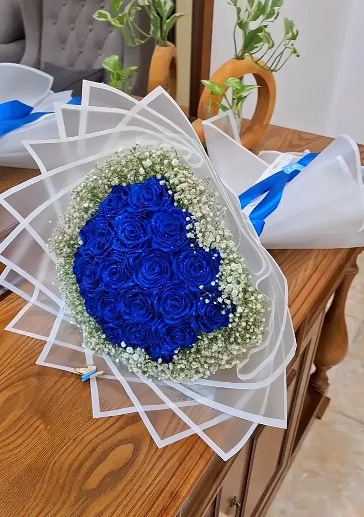 سفارش انواع دسته گل،باکس گل روبانی وبوکت پروانه ای|گل مصنوعی|رشت, دیانتی|دیوار