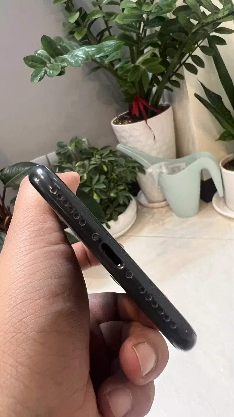 ایفون ۷ مشکی ۱۲۸ گیگ سالم به شرط|موبایل|اصفهان, کوی شهید کشوری|دیوار