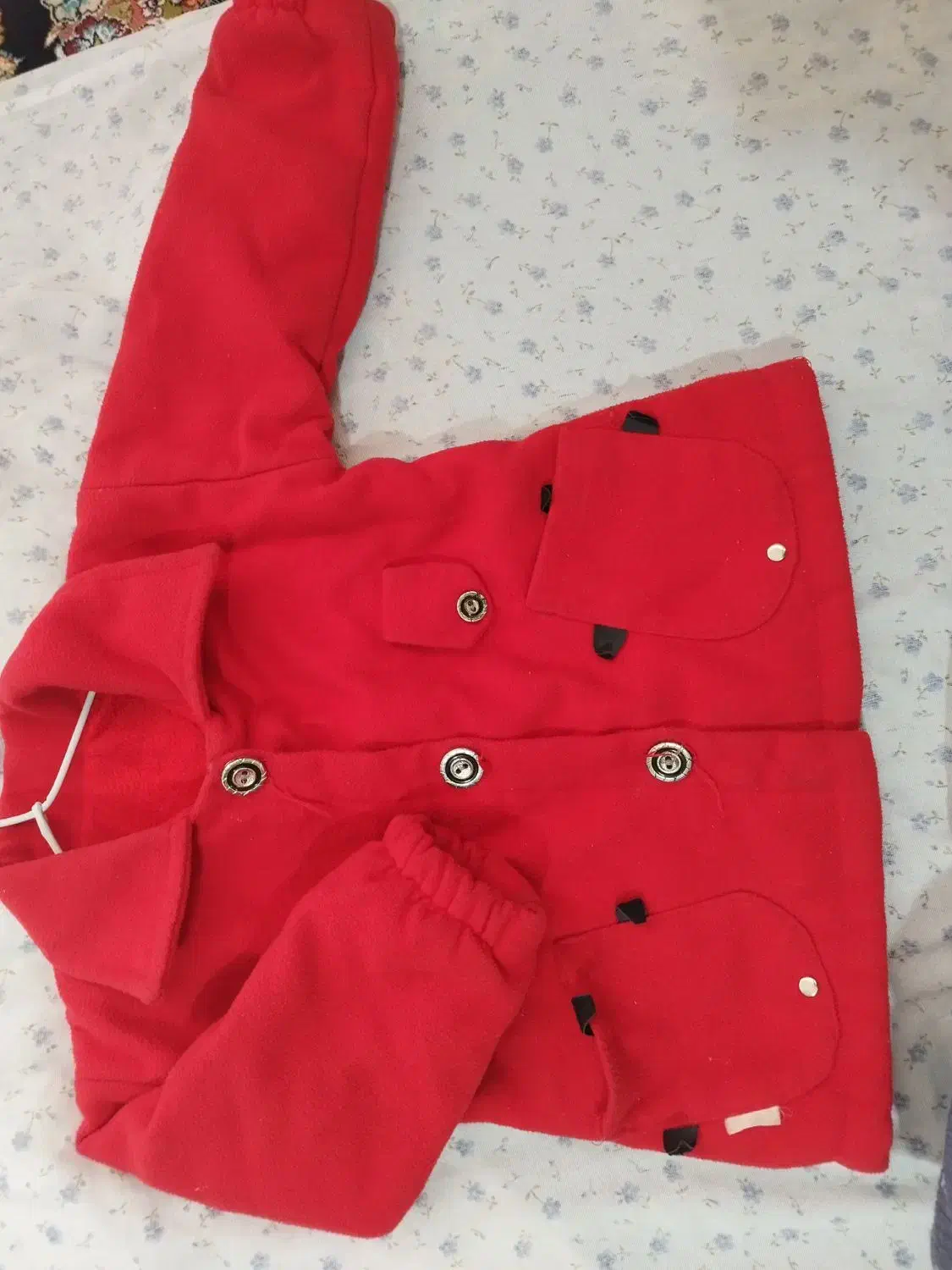 لباس بچه گانه|کفش و لباس بچه|قم, ژاندارمها|دیوار