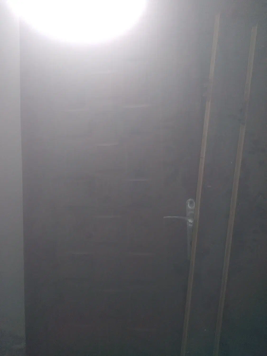 ۴عدد درب چوبی  یک درب آهنی بدون چارچوب کاشی سرا|مصالح و تجهیزات ساختمان|بندر ماهشهر, |دیوار