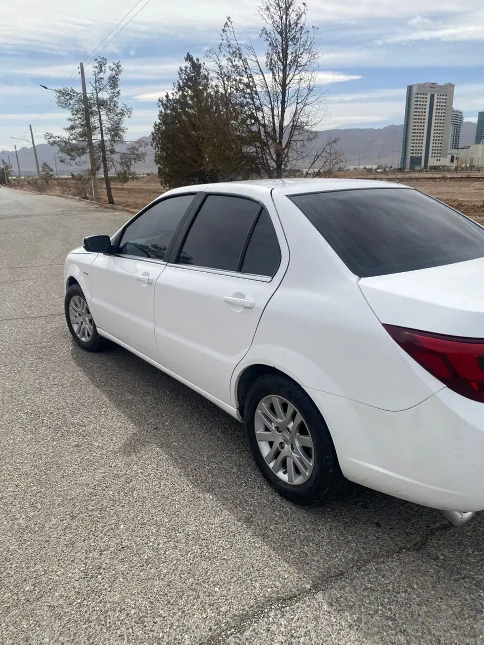 دنا ۹۶ تیپ۲|خودرو سواری و وانت|اصفهان, راه آهن|دیوار