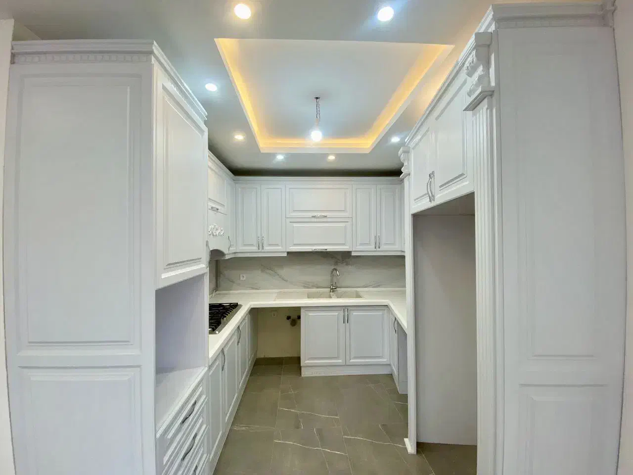 واحدی نوساز،خوشساخت و کمواحد در موقعیت عالی شهر|فروش آپارتمان|آستانه اشرفیه, |دیوار