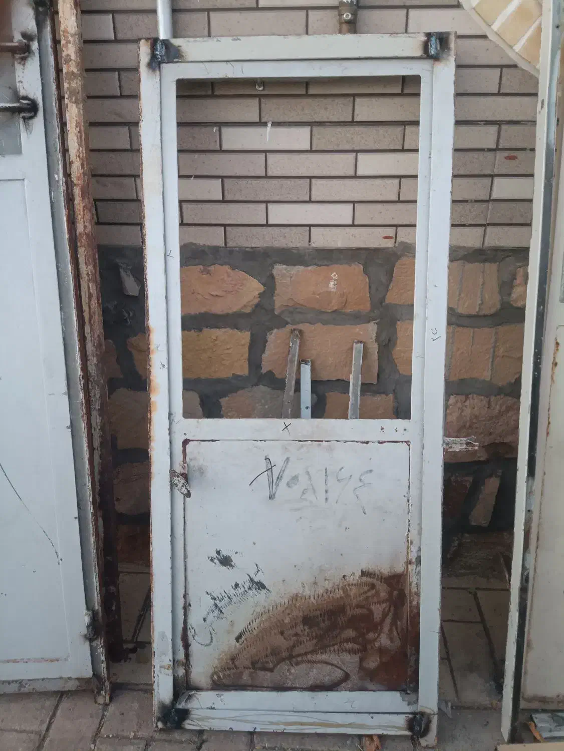 در و پنجره فروشی|مصالح و تجهیزات ساختمان|سبزوار, عظیمیان|دیوار