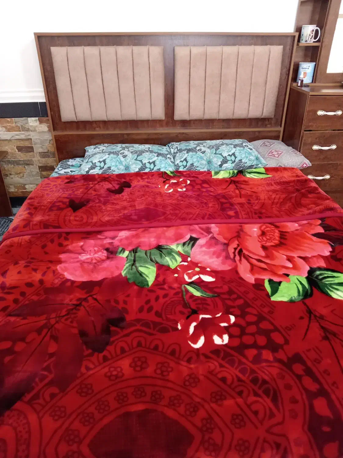 در حد نو|تخت و سرویس خواب|کوار, |دیوار