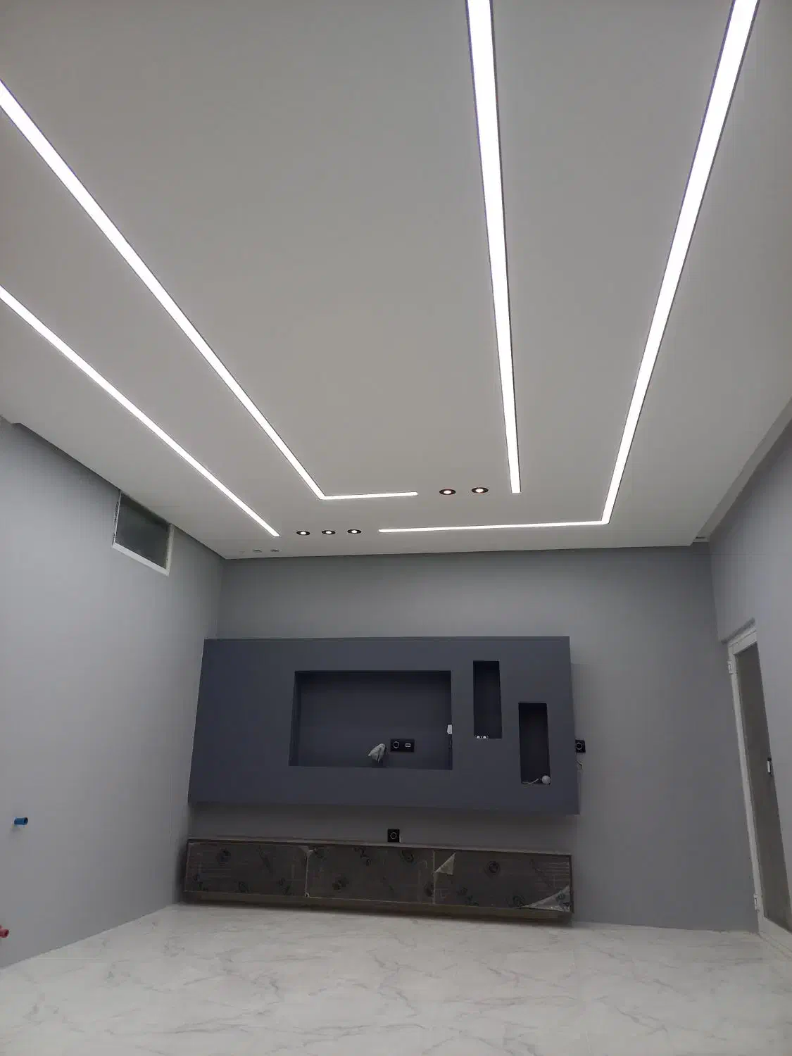 نقاشی ساختمان،برقکاری،کناف|خدمات پیشه و مهارت|فولادشهر, مسکن مهر فولادشهر|دیوار