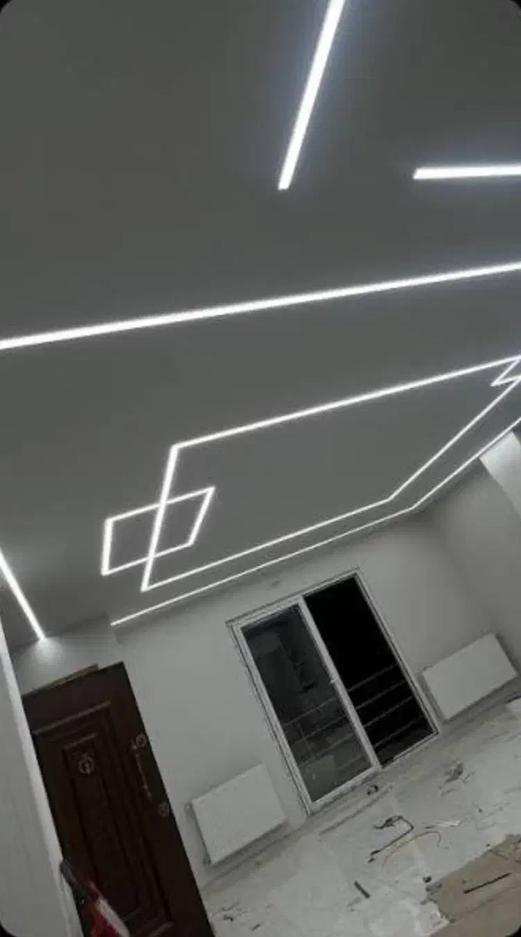 برقکار نصب لاینر هالوژن لوستر/لوله کش پمپ شیرآلات|خدمات پیشه و مهارت|تهران, پونک|دیوار