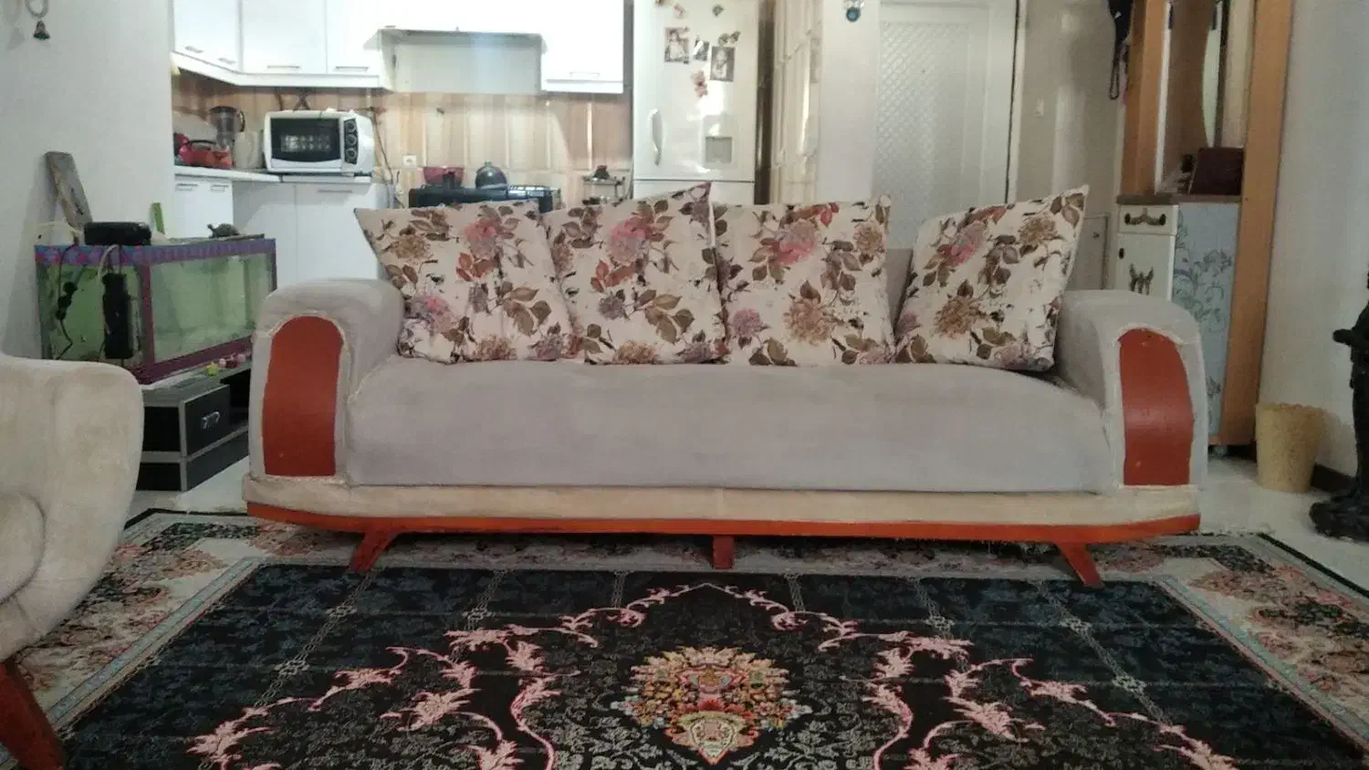 مبلمان|مبلمان خانگی و میز عسلی|دوگنبدان, |دیوار