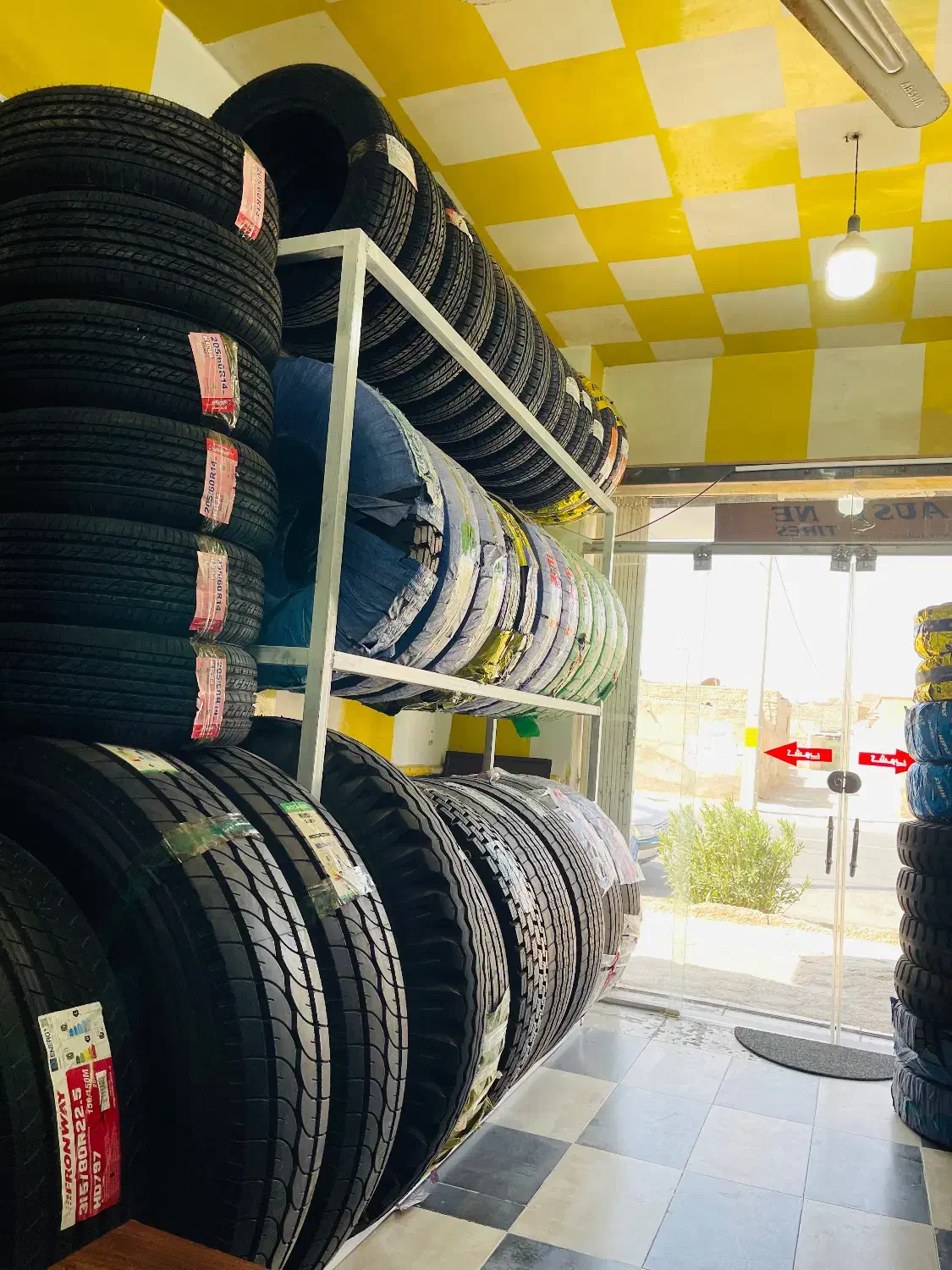 لاستیک سبک وسنگین زیر قیمت بازار.کویر.بارز.یزد|قطعات یدکی و لوازم جانبی|زابل, |دیوار