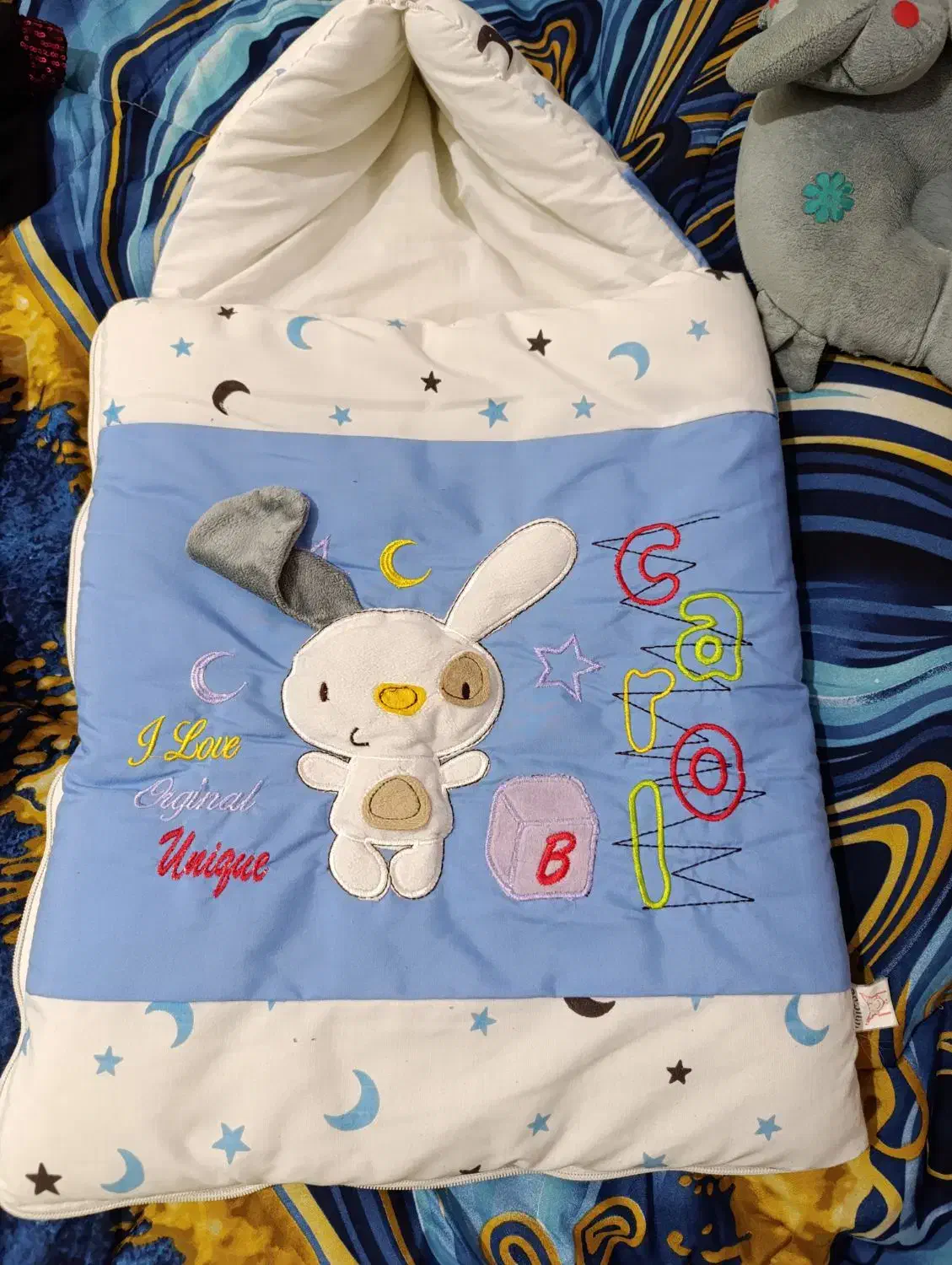 قنداق پیچ و بالشت نوزاد|کفش و لباس بچه|گرمدره, |دیوار