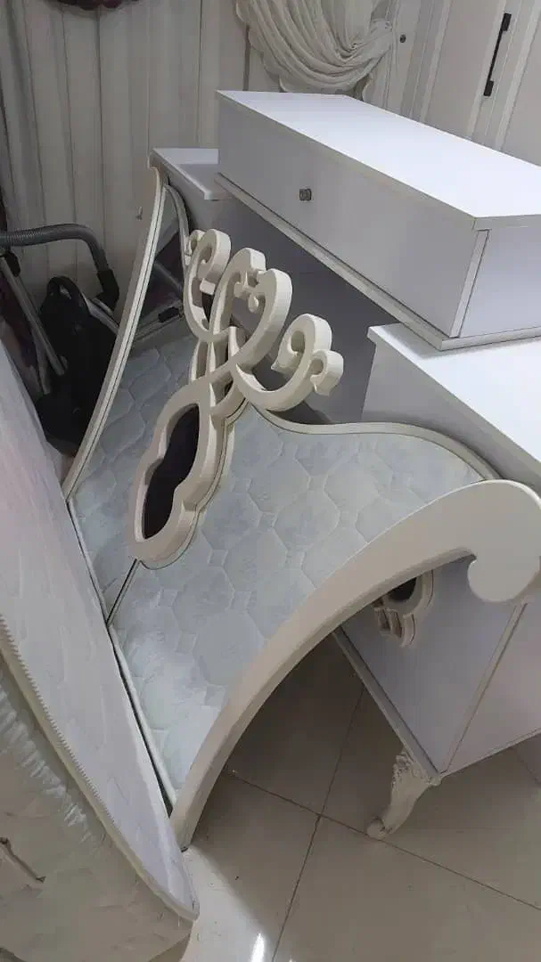 میز آرایش|تخت و سرویس خواب|تهران, ائمه اطهار|دیوار