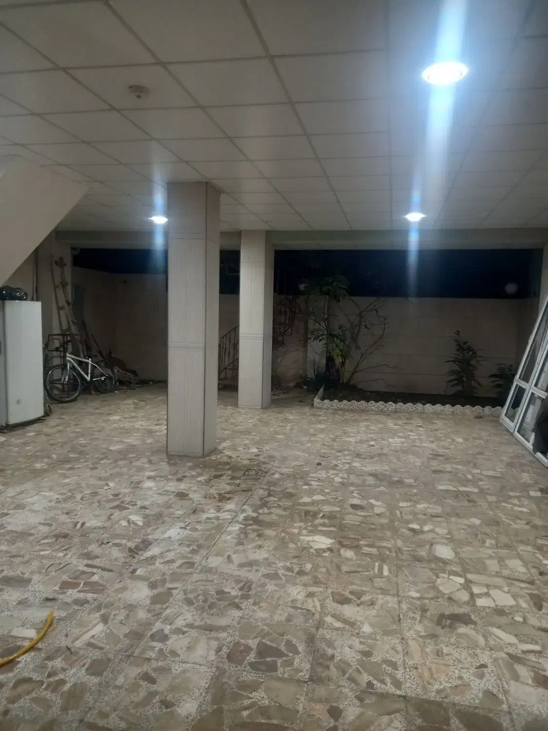 ویلا ۱۰۰ متری با پارکینگ بزرگ|اجارهٔ خانه و ویلا|لاهیجان, لیل|دیوار