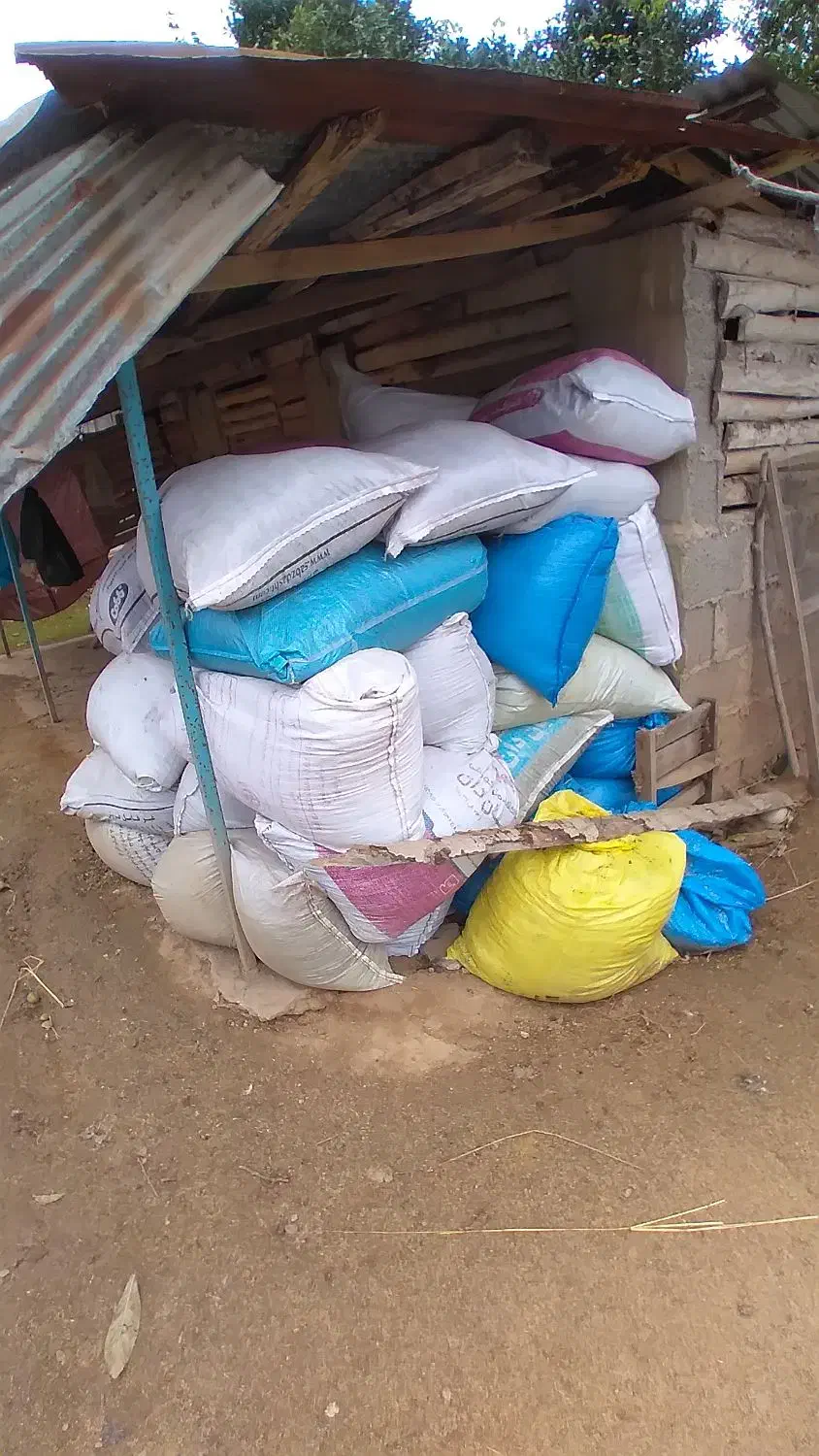 کود حیوانی|گل و گیاه طبیعی|گوراب زرمیخ, |دیوار