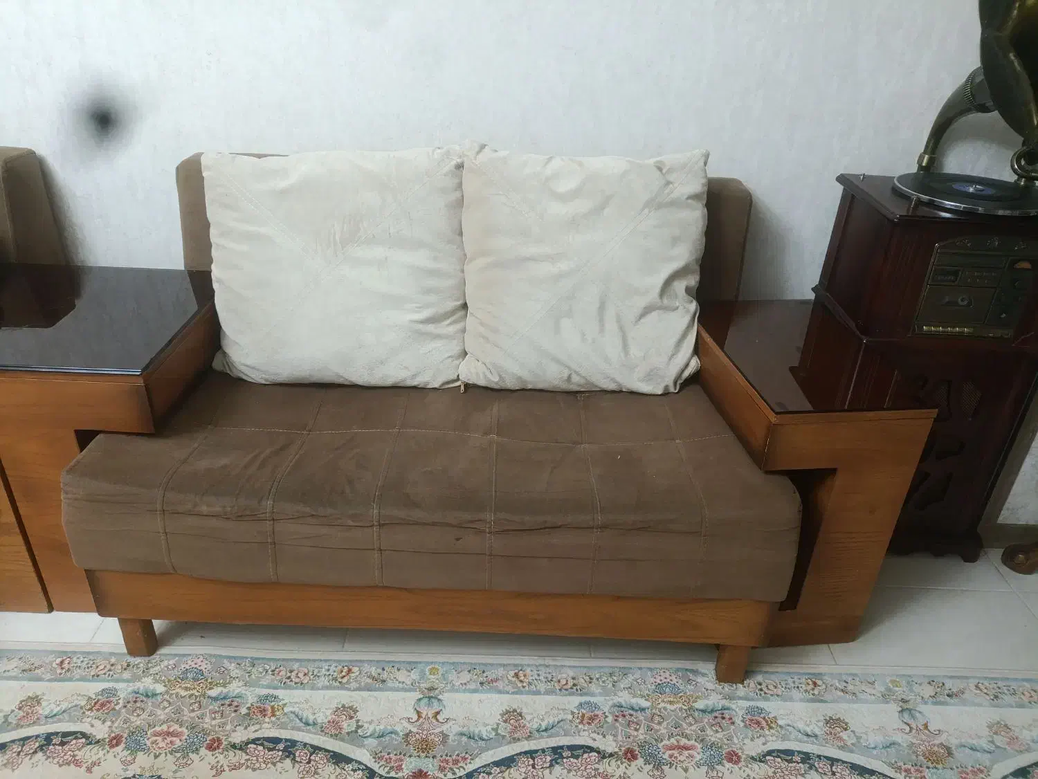 مبل راحتی هفت نفره|مبلمان خانگی و میز عسلی|محمدشهر, همایون ویلا|دیوار