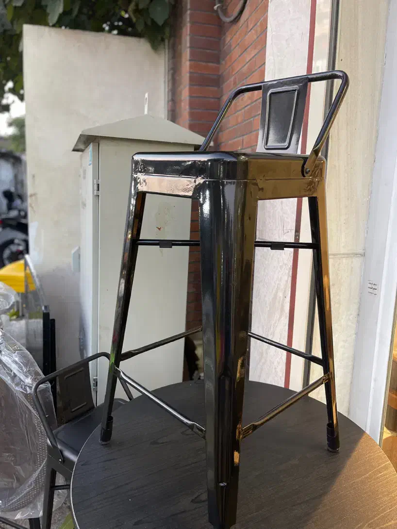 صندلی اپن|صندلی و نیمکت|رشت, خواهر امام|دیوار