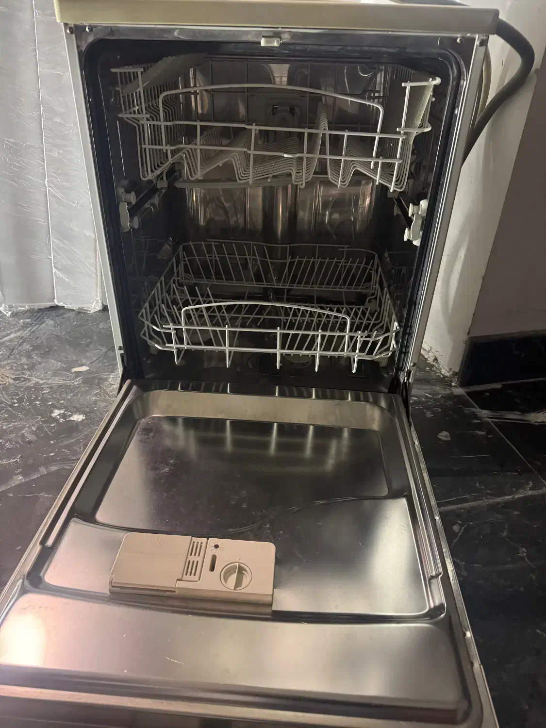 ماشین ظرفشویی الگانس|ماشین ظرفشویی|فشم, |دیوار