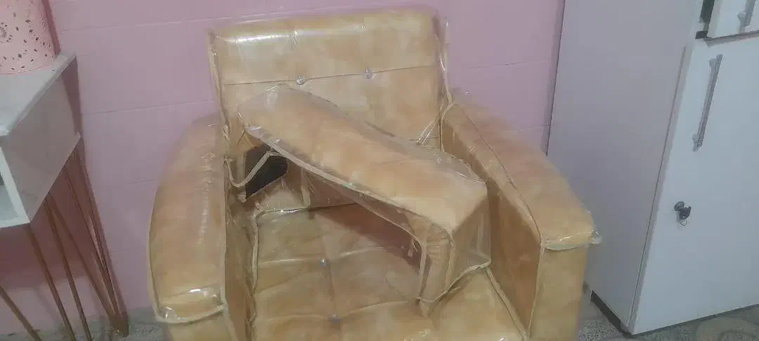 وسایل سالن زیبایی|آرایشگاه و سالن‌های زیبایی|اندیمشک, |دیوار