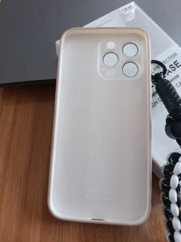 قاب آیفون ۱۵ پرومکس اورجینال|لوازم جانبی موبایل و تبلت|اصفهان, شهرک کوثر|دیوار