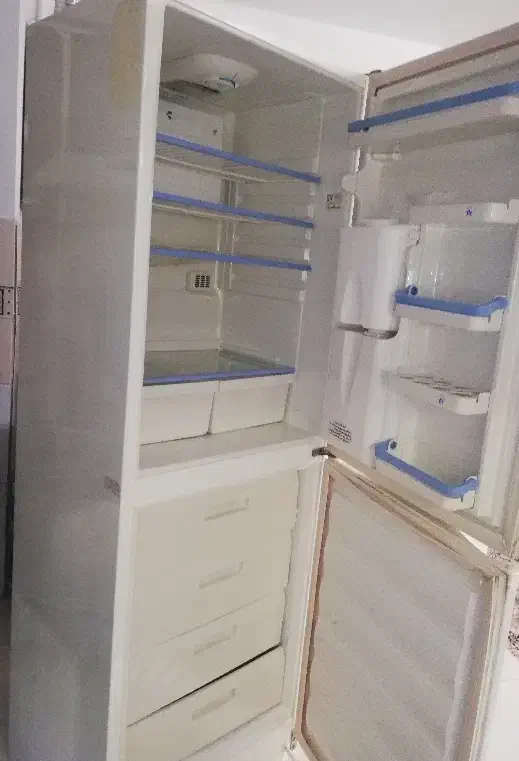 یخچال|یخچال و فریزر|مشهد, امیریه|دیوار