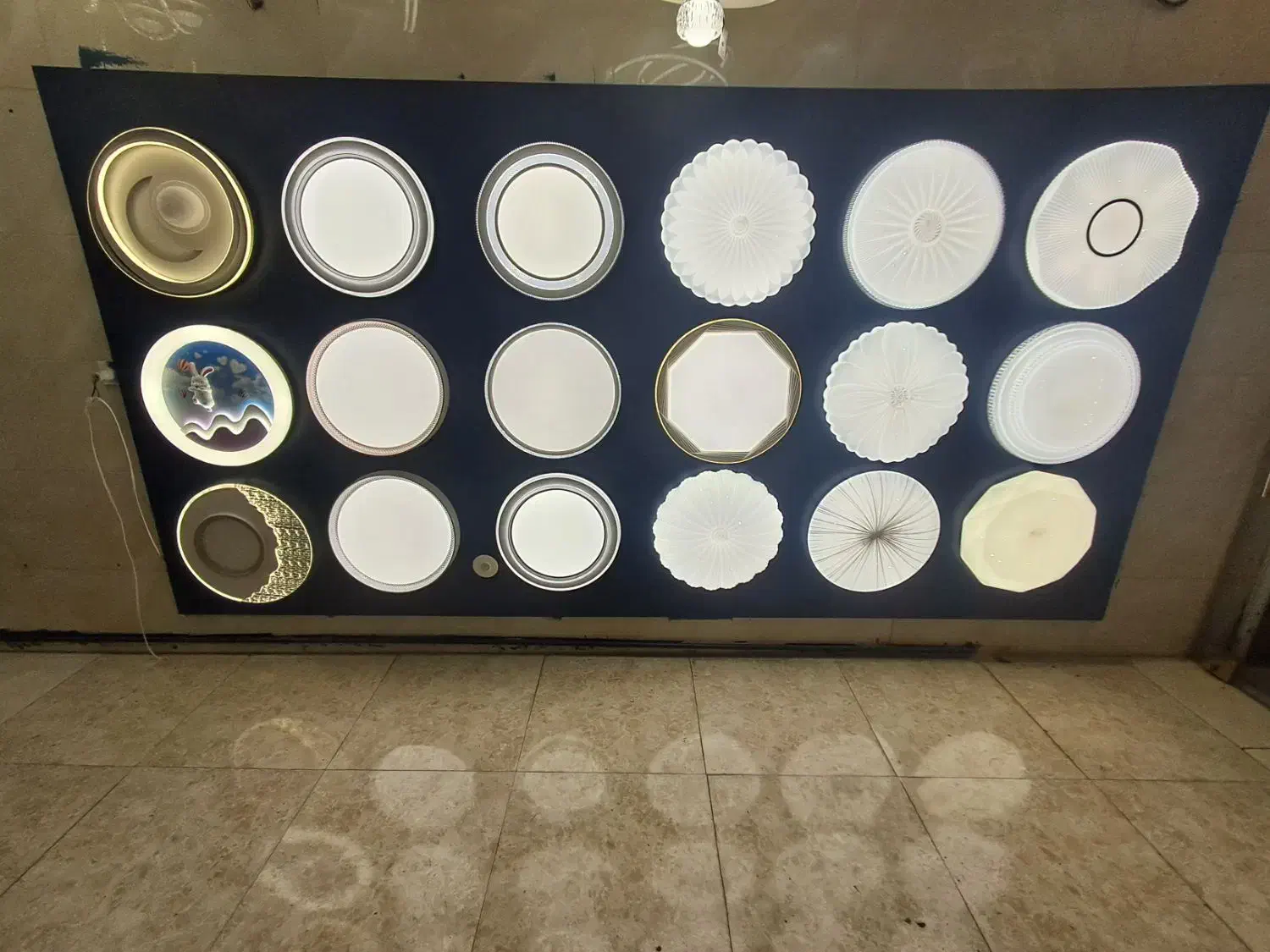 چراغ سقفی ریموت دار|لامپ و چراغ|باقرشهر, |دیوار