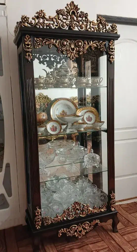 بوفه چوبی شیک و نو قهوهای|بوفه، ویترین، کنسول|چهارباغ, |دیوار