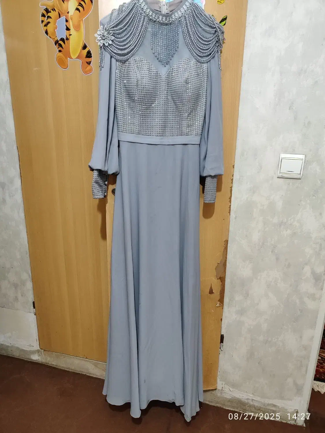 لباس مجلسی|لباس|شیراز, فرهنگیان|دیوار