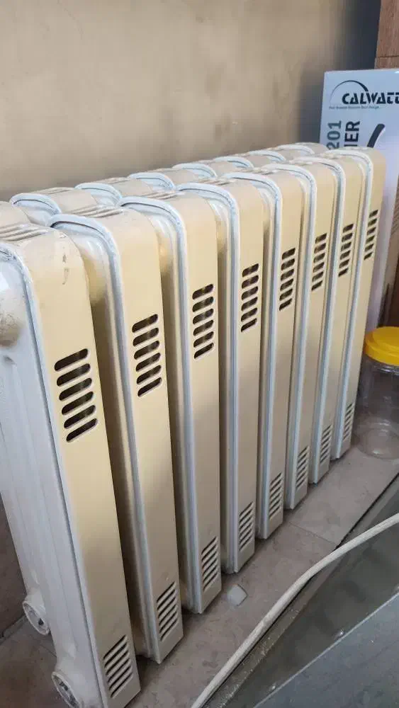 رادیاتور ۱۶ پره آژیر|آبگرمکن، پکیج، شوفاژ|تهران, نیروی دریایی|دیوار