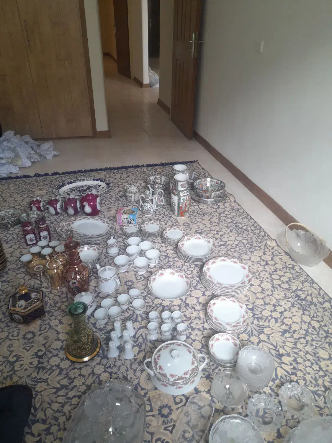 چینی قدیمی|صنایع دستی و سایر لوازم تزئینی|اصفهان, کوی میلاد|دیوار