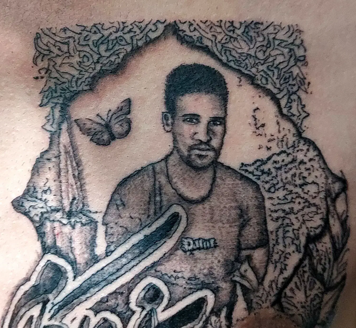 خدمات تخصصی تتو و پیرسینگ|خدمات آرایشگری و زیبایی|سنندج, |دیوار