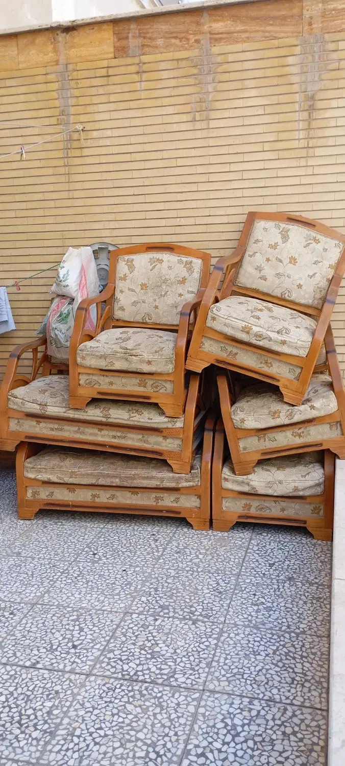 مبل ۸نفره|مبلمان خانگی و میز عسلی|اصفهان, مهدی آباد|دیوار
