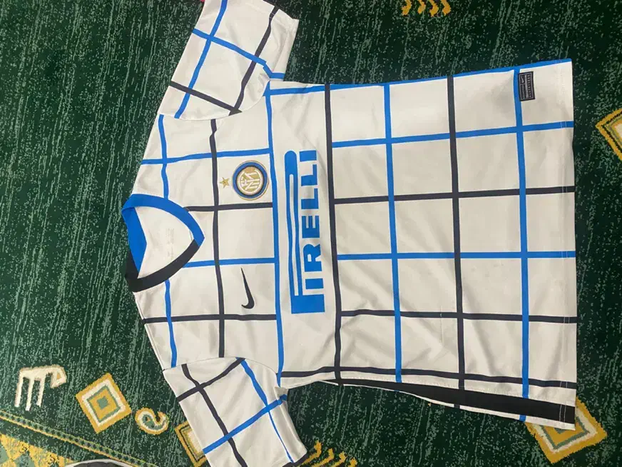 تیشرت اینتر|لباس|قم, باجک یک|دیوار