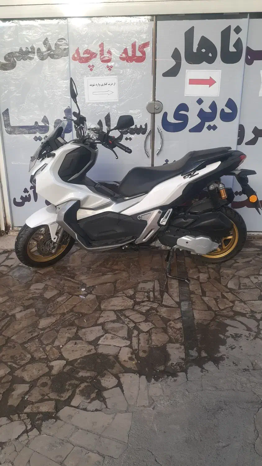 موتور ای دی وی ۱۴۰۲|موتورسیکلت|خرمآباد, |دیوار