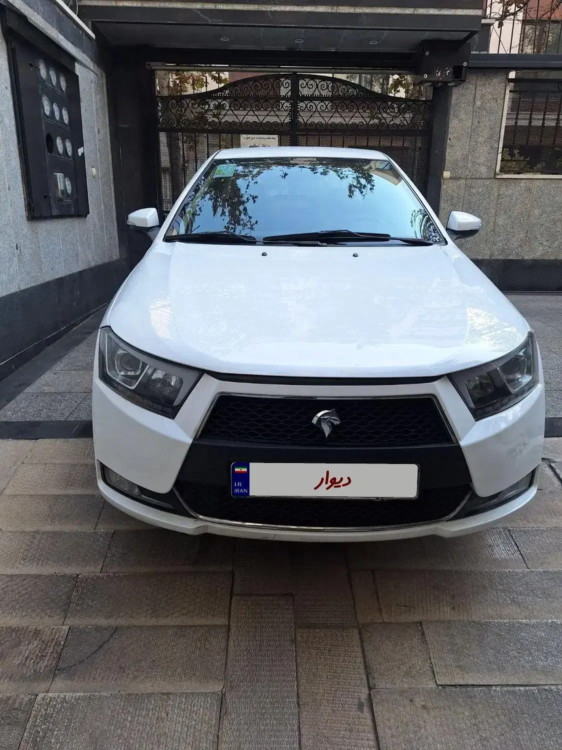 دنا پلاس دنده ای ۹۹ تیپ دو|خودرو سواری و وانت|تهران, امیرآباد|دیوار