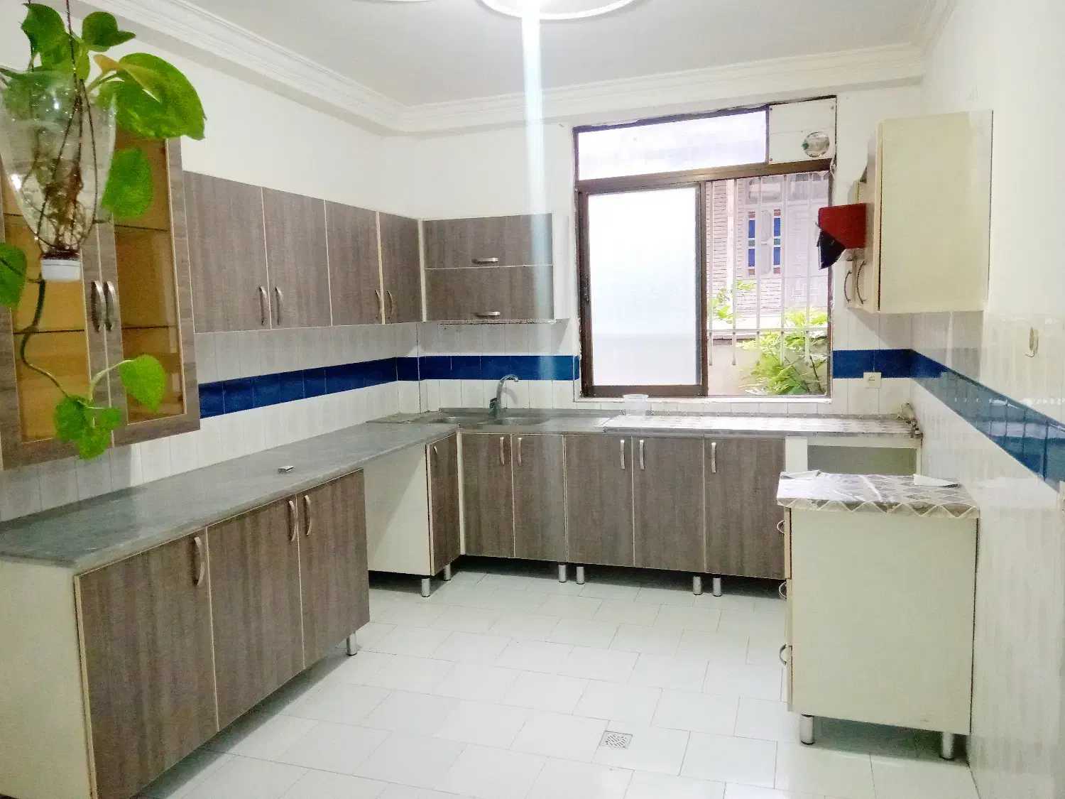 رهن کامل سوییت همکف در یکی از کوچه های برند آمل|اجارهٔ آپارتمان|آمل, |دیوار