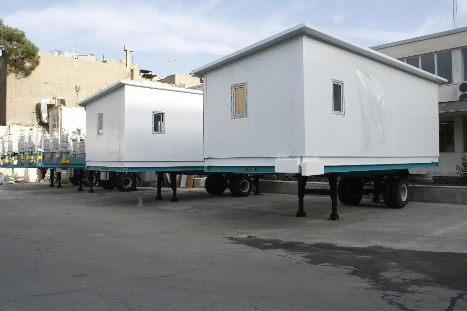 نیروی انتظامات (نگهبان)|استخدام سرایداری و نظافت|تهران, مهرآباد جنوبی|دیوار