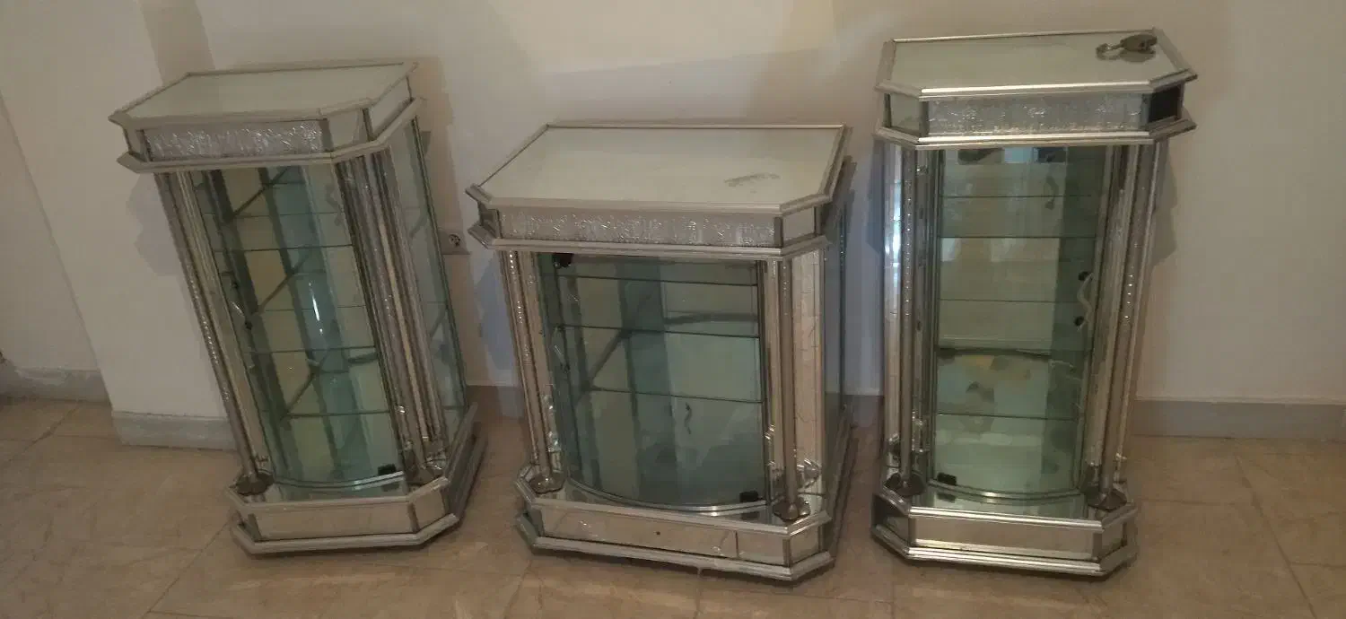 بوفه|بوفه، ویترین، کنسول|پیشوا, |دیوار