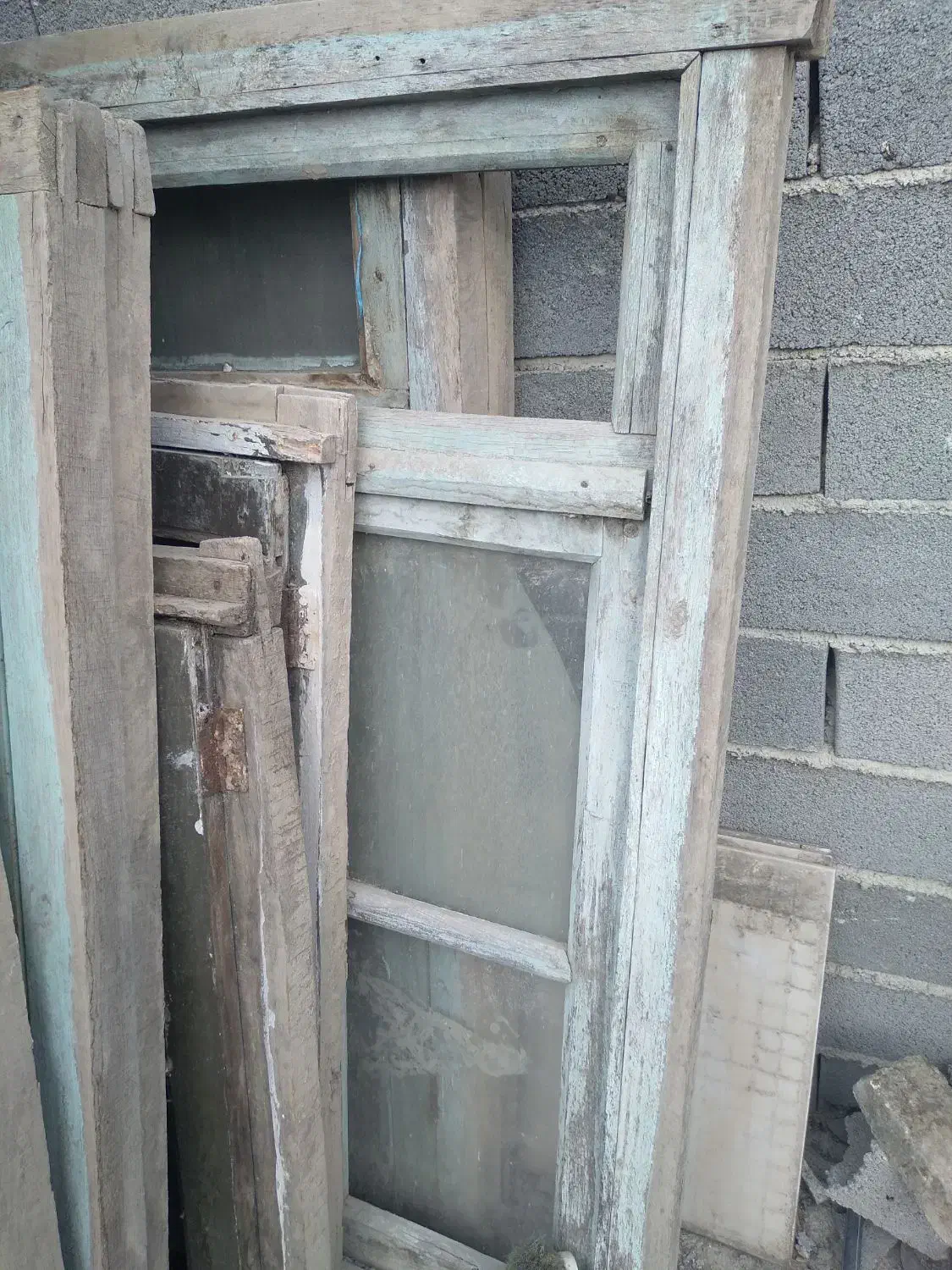 در و پنجره چوبی قدیمی|مصالح و تجهیزات ساختمان|طبقده, |دیوار