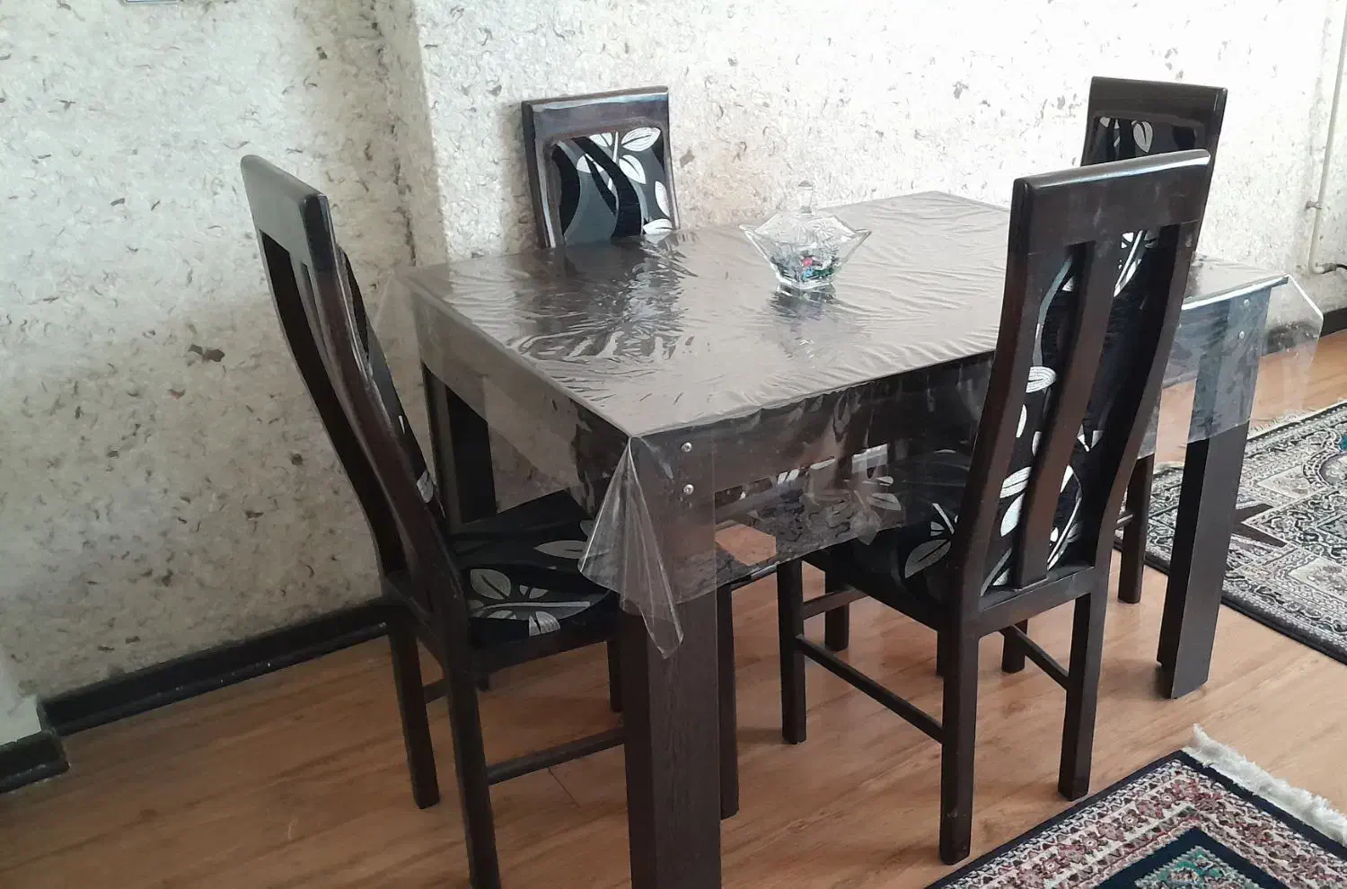 مبلمان|مبلمان خانگی و میز عسلی|رشت, معلم|دیوار