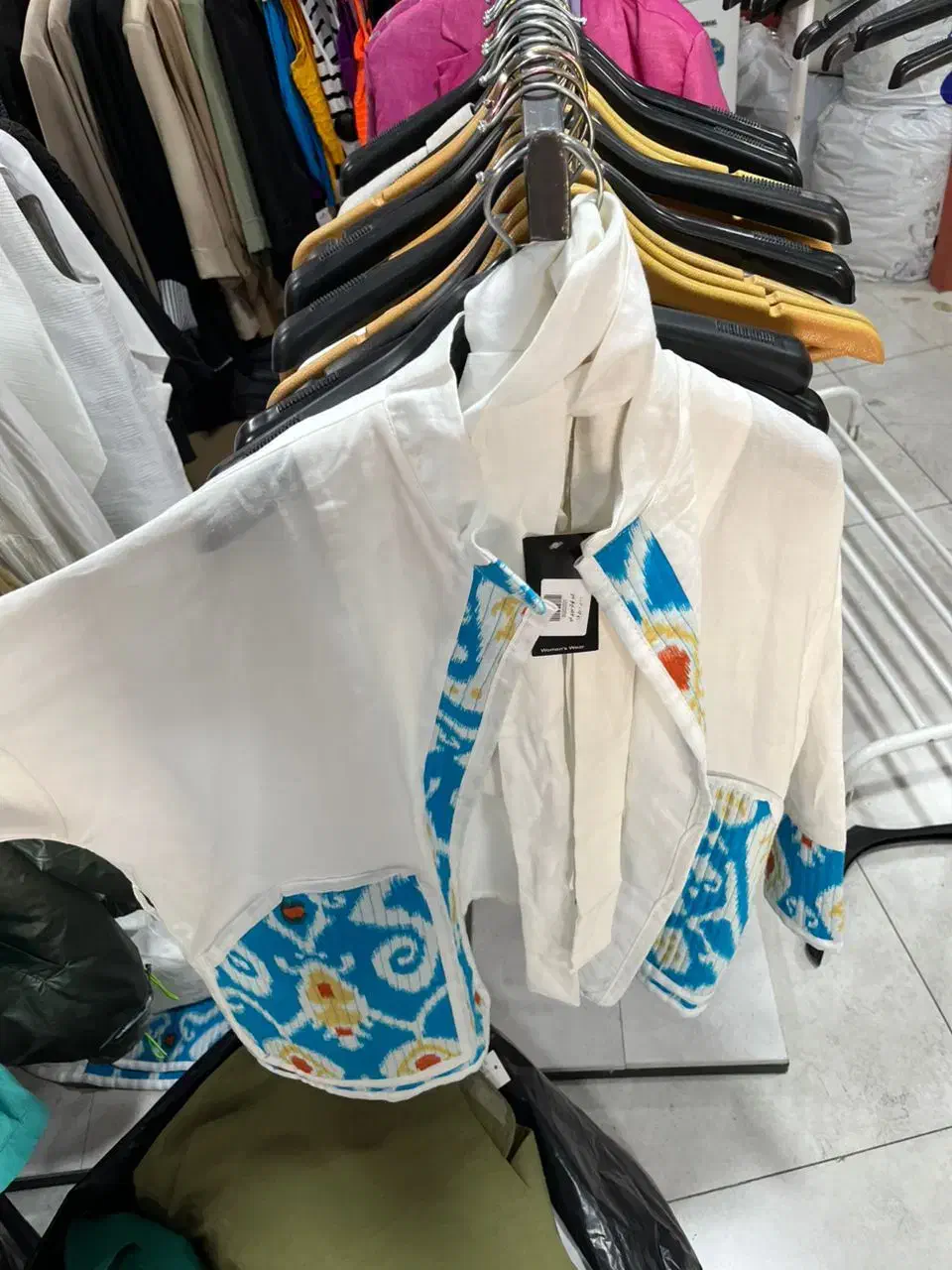 مانتو عمده 250 عدد یجا|لباس|شیراز, صنایع الکترونیک|دیوار