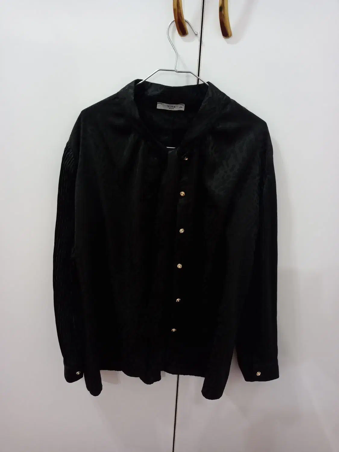 شومیزمجلسی|لباس|قیدار, |دیوار