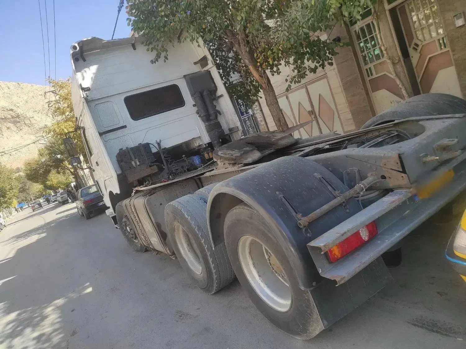 کشنده هوو|خودرو سنگین|کرمانشاه, |دیوار