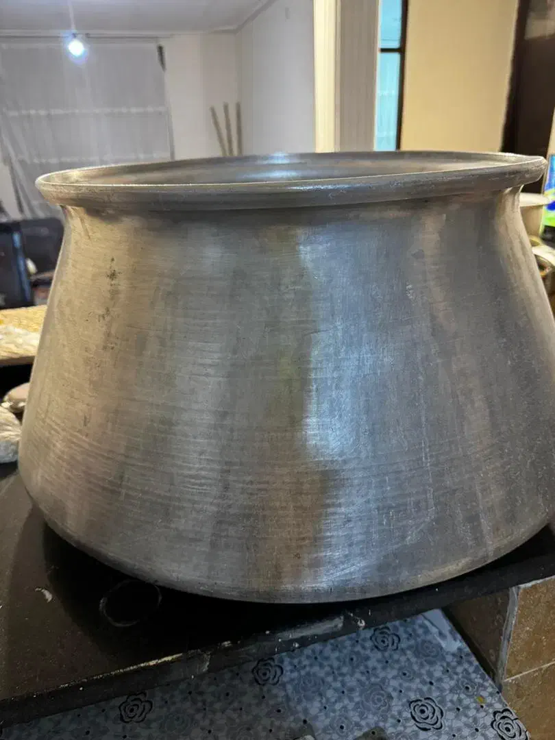 دیگ روی بزرگ|ظروف پخت‌وپز|اسلام‌‌آباد غرب, |دیوار