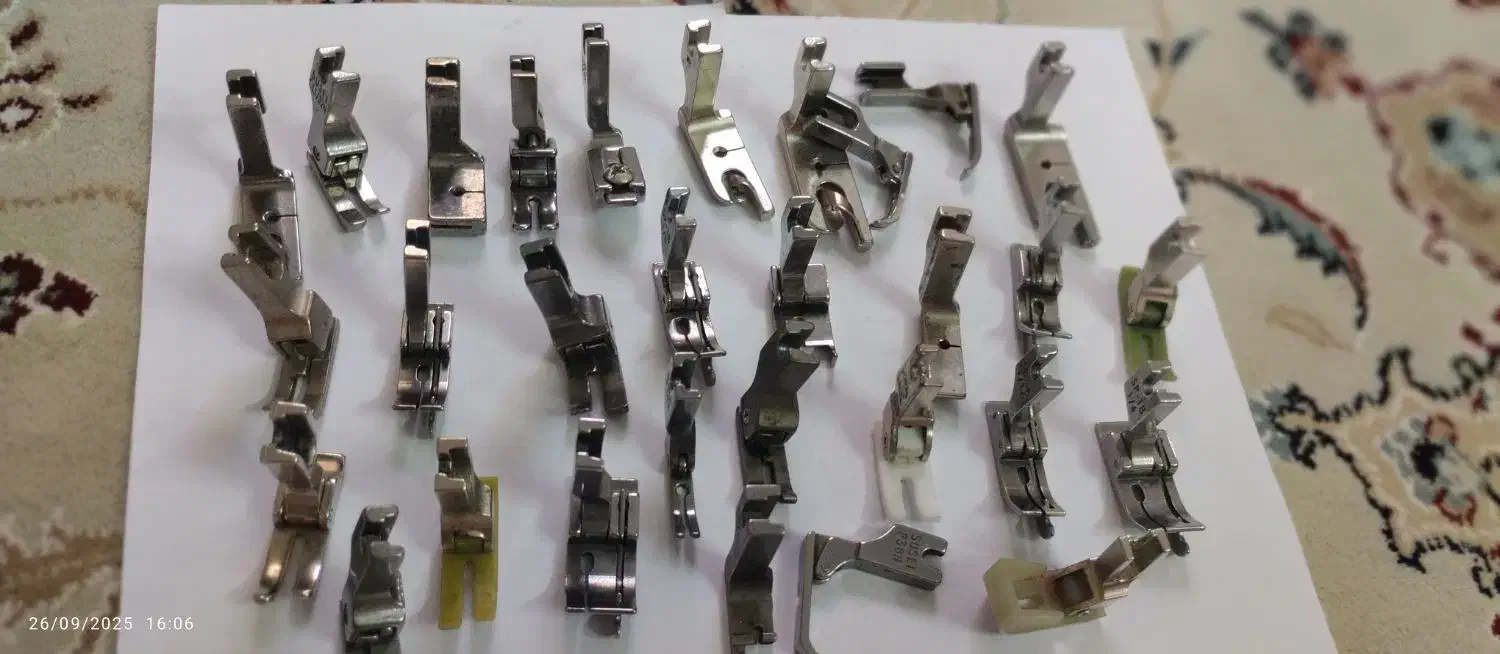 پایه چرخ خیاطی صنعتی|چرخ خیاطی و ریسندگی|تهران, آهنگ|دیوار