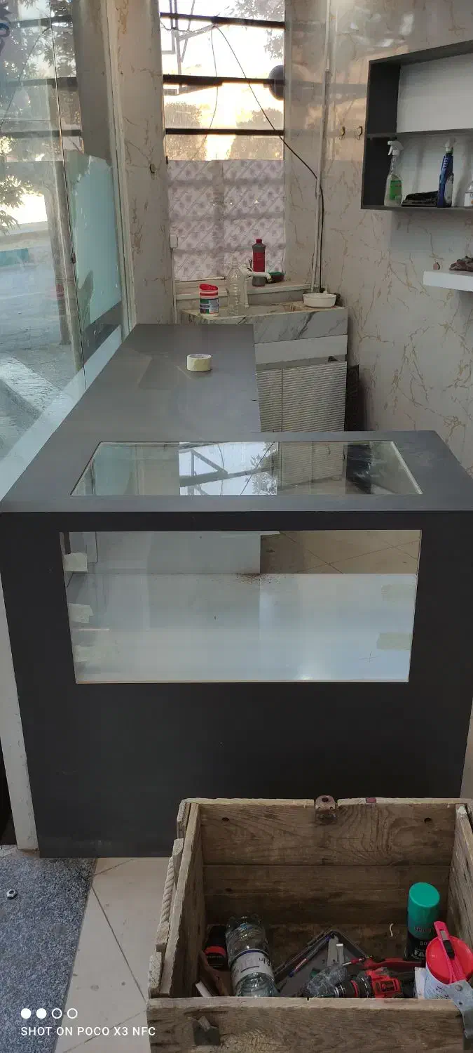 نصاب کابینت و کمد دیواری و دکوراسیون هستم|خدمات پیشه و مهارت|بندر گناوه, |دیوار