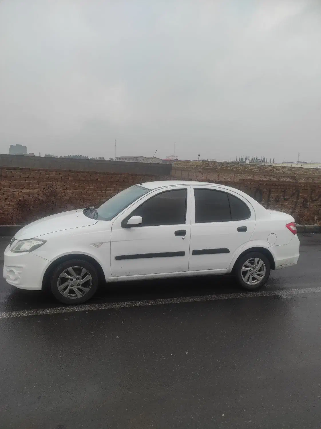 مدل ۹۸|خودرو سواری و وانت|اسلام‌شهر, شهرک مهدیه|دیوار