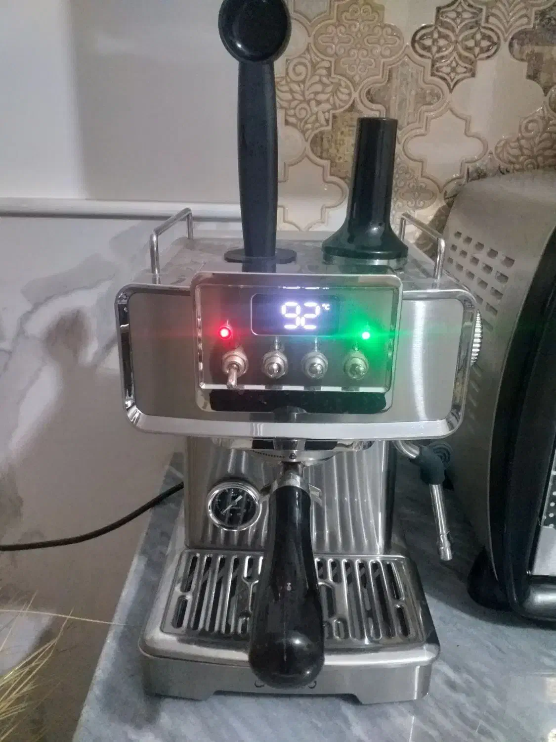 دستگاه نیمه صنعتی اسپرسو ساز زولینگن در حد نو نو|سماور، چای‌ساز، قهوه‌ساز|قم, نیروگاه|دیوار
