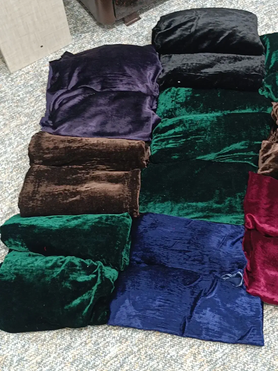 کواشسته اصل دومتر چارک در ۶ رنگ بهترین قیمت|لوازم خیاطی و بافتنی|مریوان, |دیوار