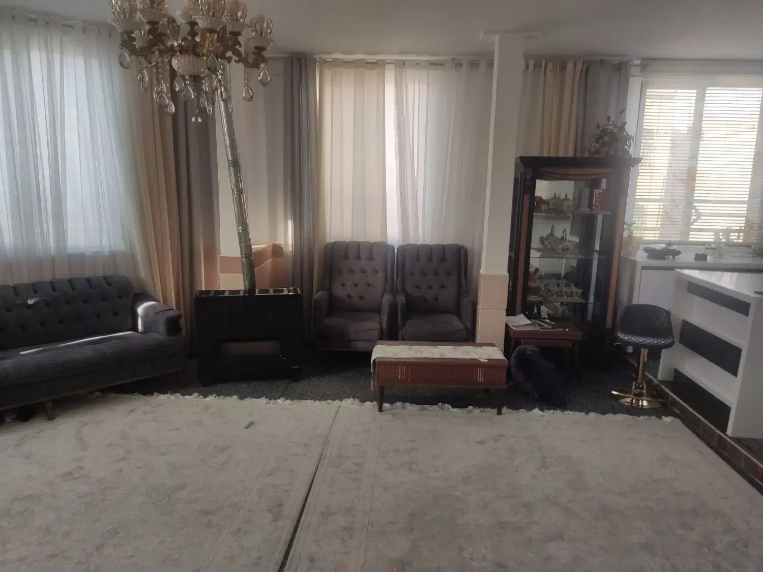 یک دستگاه ساختمان و مغازه معاوضه و فروش|فروش خانه و ویلا|الوند, |دیوار