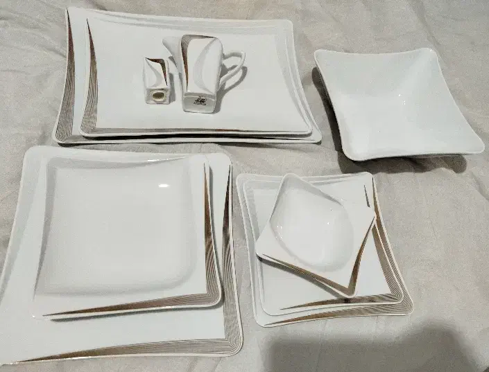 سرویس چینی ۴۱پارچه توس|ظروف سرو و پذیرایی|مشهد, انصار|دیوار