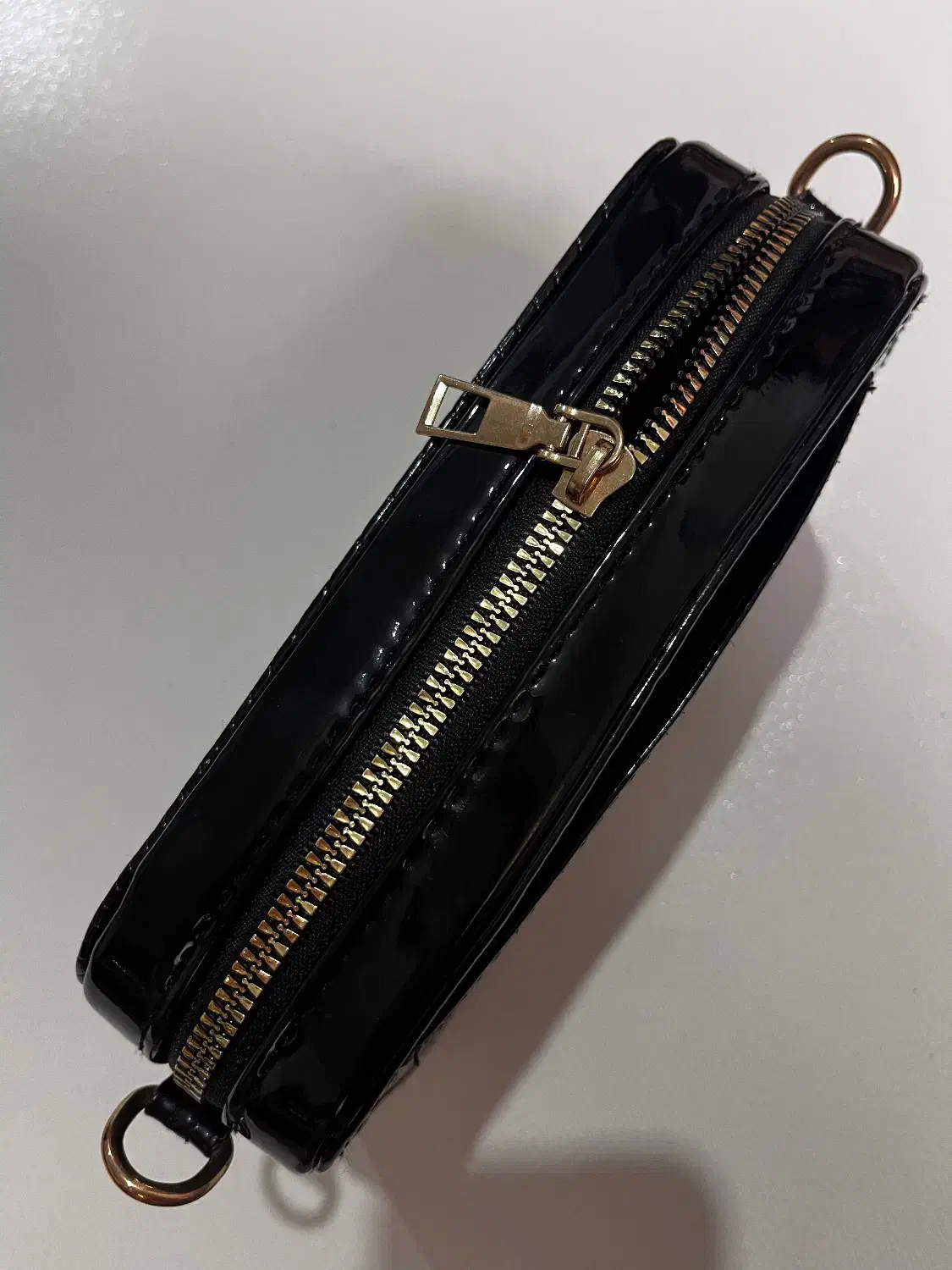 شنل|کیف، کفش، کمربند|گرگان, |دیوار